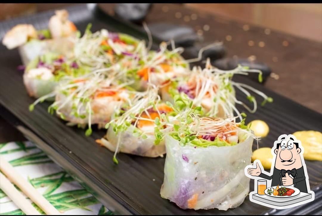 https://img.restaurantguru.com/r182-meals-Bamboo-Sushi-Bar.jpg