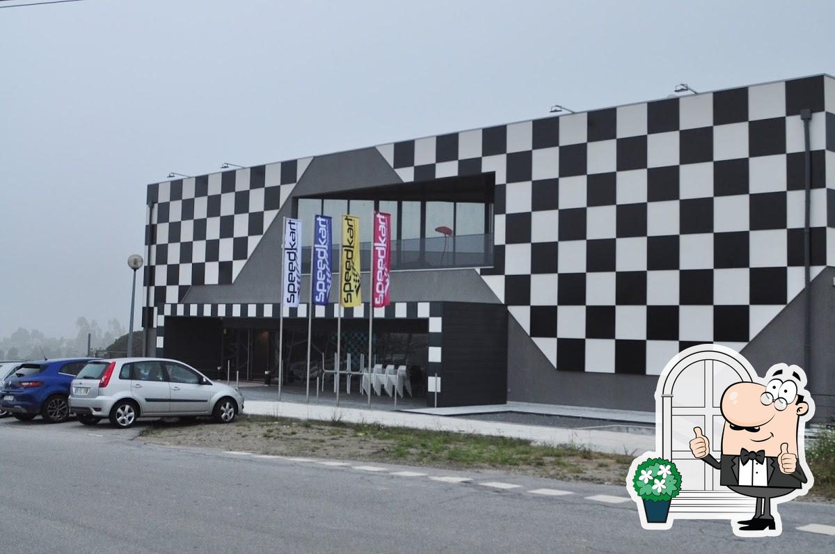 SPEEDKART INDOOR - Corridas de Kart + Bebidas no Kartodromo de Fafe desde  14.90€. Liberte a sua Adrenalina!!