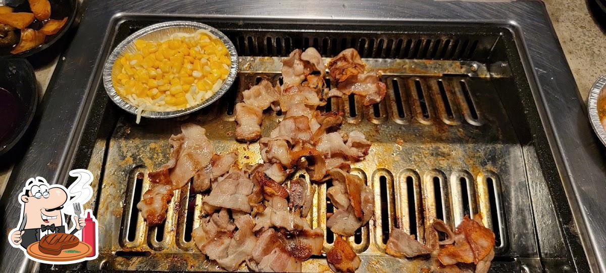 The Qui Korean BBQ & BAR Korean BBQ Fairfax, VA in Fairfax Restaurant