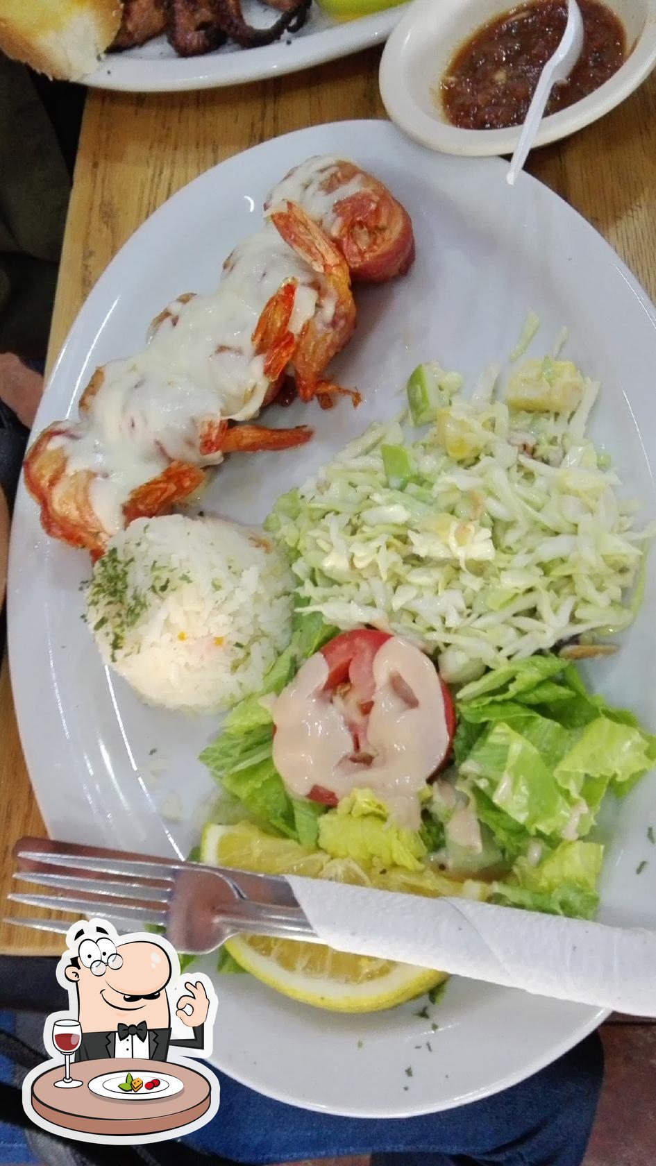 Mariscos El Memin restaurant, Guadalajara, Av Paseo de la Arboleda 1300 -  Restaurant reviews