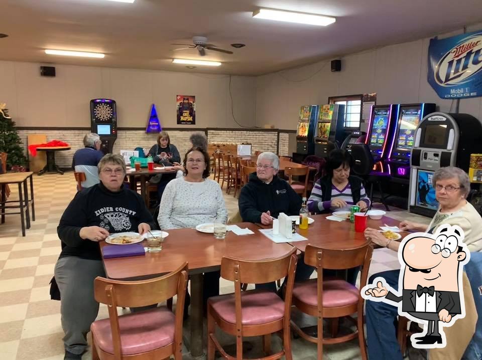 Road House Bar & Grill in Tappen Restaurant menu and reviews