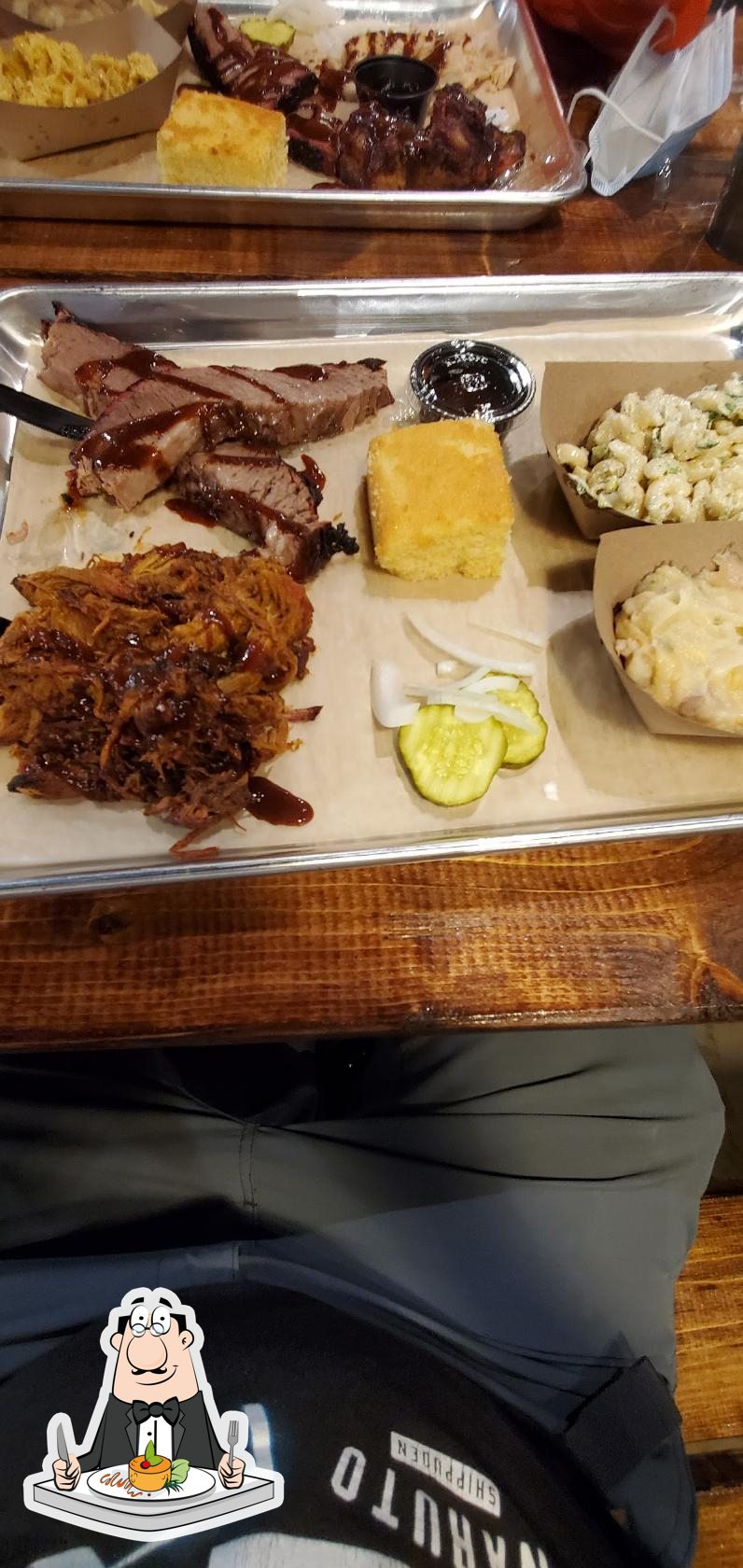 Smokin Hot Chicks Bbq in Fairport - Restaurant menu and reviews