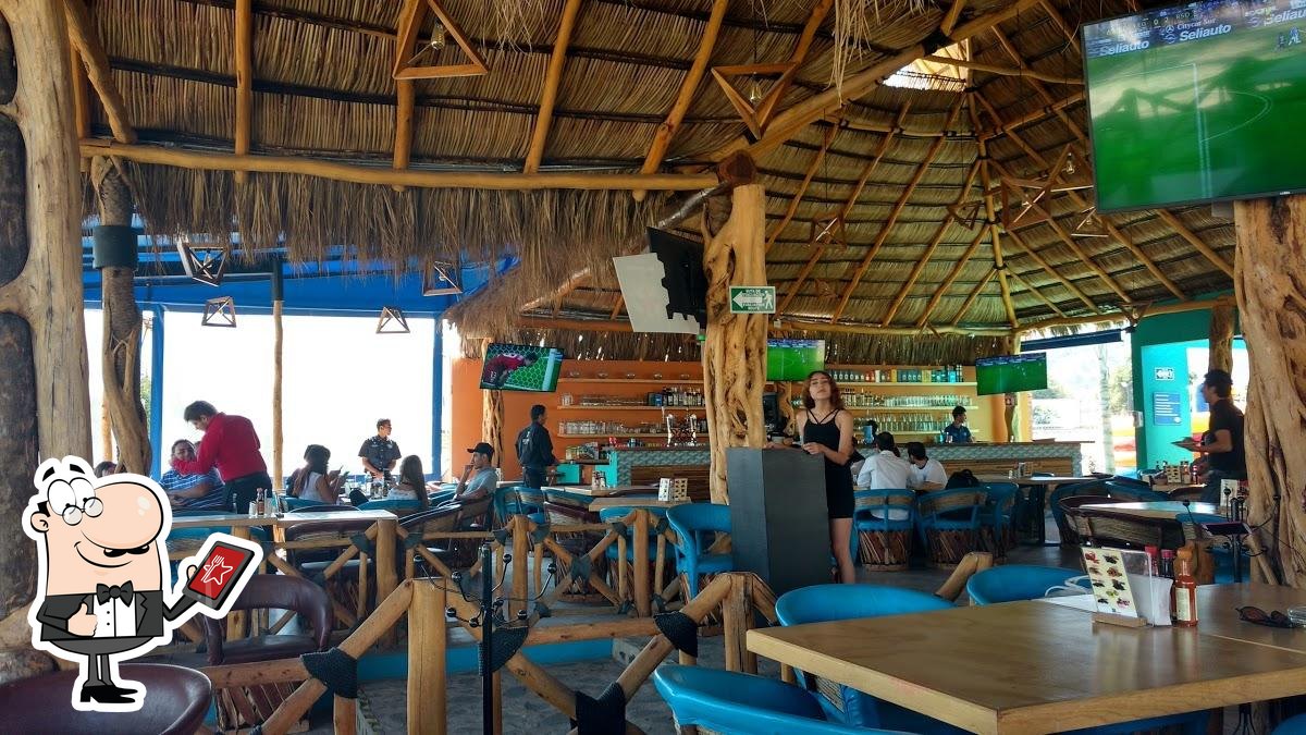 Cocos Locos Bugambilias pub & bar, Zapopan - Restaurant reviews