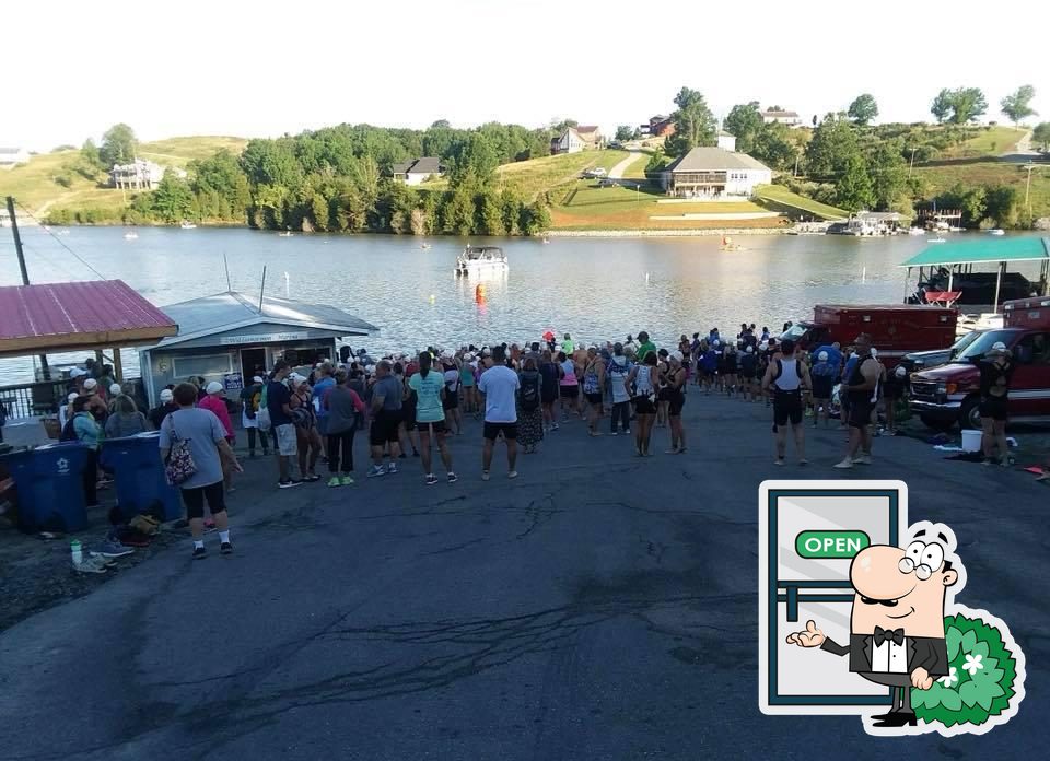 Williamstown Marina in Williamstown Restaurant reviews