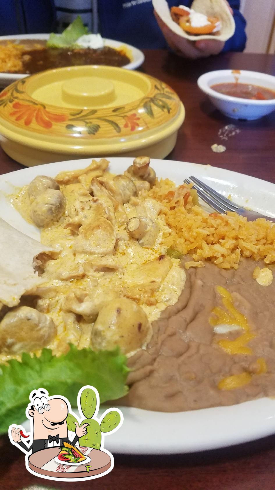 Pueblo Lindo in Meridian Restaurant menu and reviews