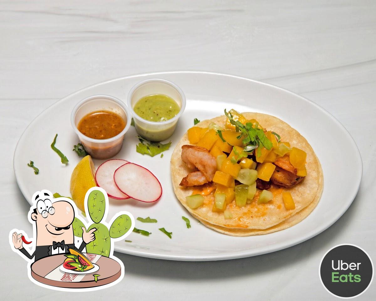 Cancun Bar & Grill in Hicksville Restaurant menu and reviews