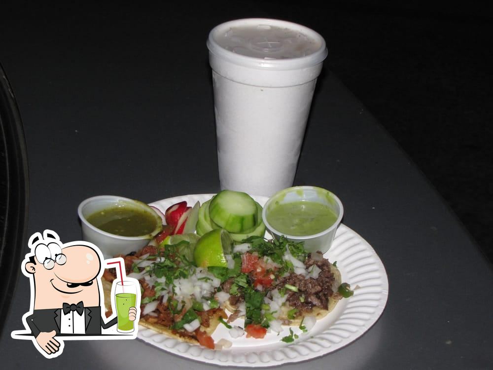 Los Colores de La Bandera Tacos in East Los Angeles
