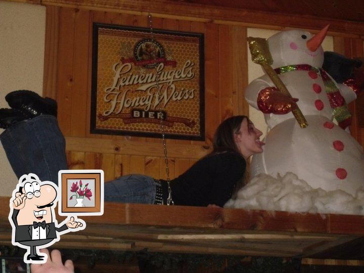 Twisted Tap in Little Suamico Restaurant reviews