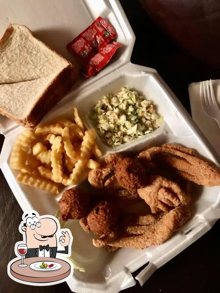 Johnny's Dairy Bar in Tupelo Restaurant menu and reviews
