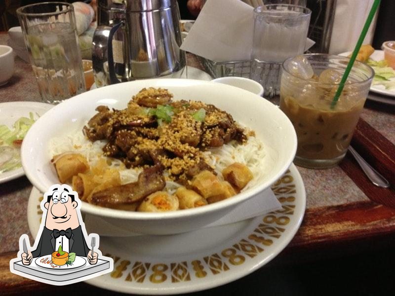 Vietnamese Noodle House Drumheller, 202 2 St W in Drumheller
