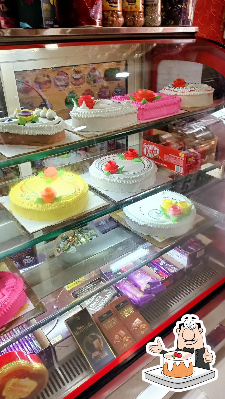 Domino Cake And Catering, PGC Cililitan - PGC Cililitan, Lantai G, Lobby  Utama, Jl. Mayjen Sutoyo No. 12, Cililitan, Jakarta - Cari Kuliner Indonesia