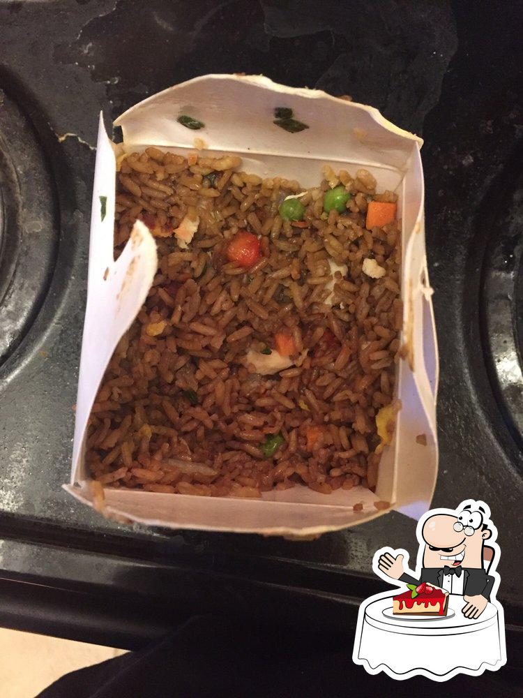 Fortune House Thai & Chinese Food in Little Canada Restaurant menu