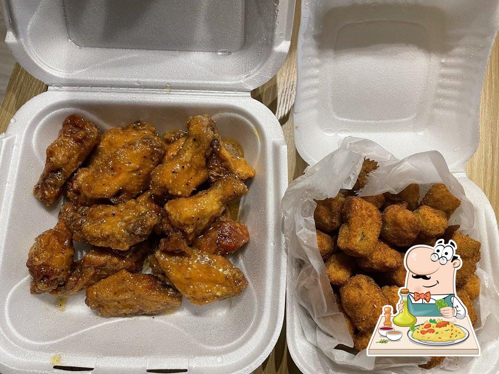 A Town Wings Donald lee hollowell, 1660 Donald Lee Hollowell Pkwy NW