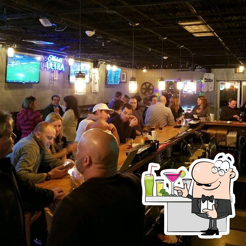 Ploty's Hometown Tavern in ster Restaurant reviews