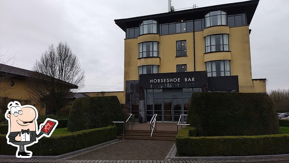 Horseshoe Bar in Mullingar