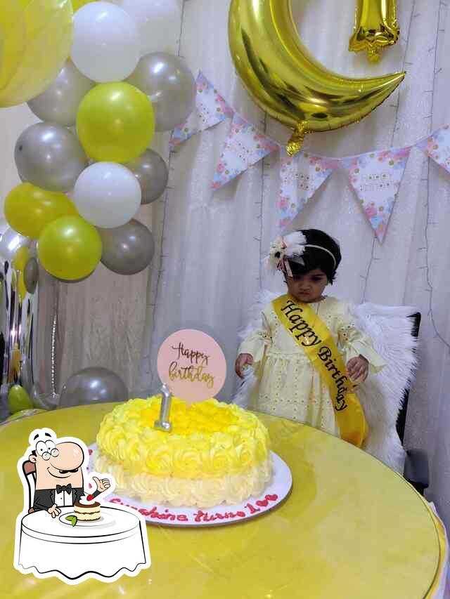 Mister Baker cafe, Sharjah, Al Zahra Square Clock Tower Restaurant menu and reviews