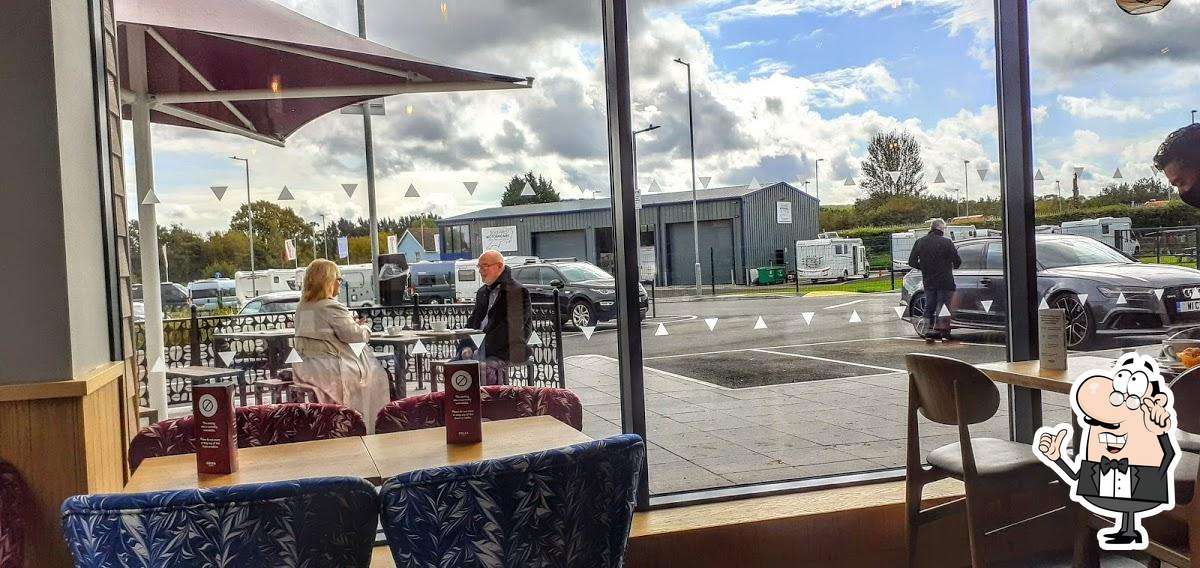 Costa Coffee in Ilminster Restaurant reviews