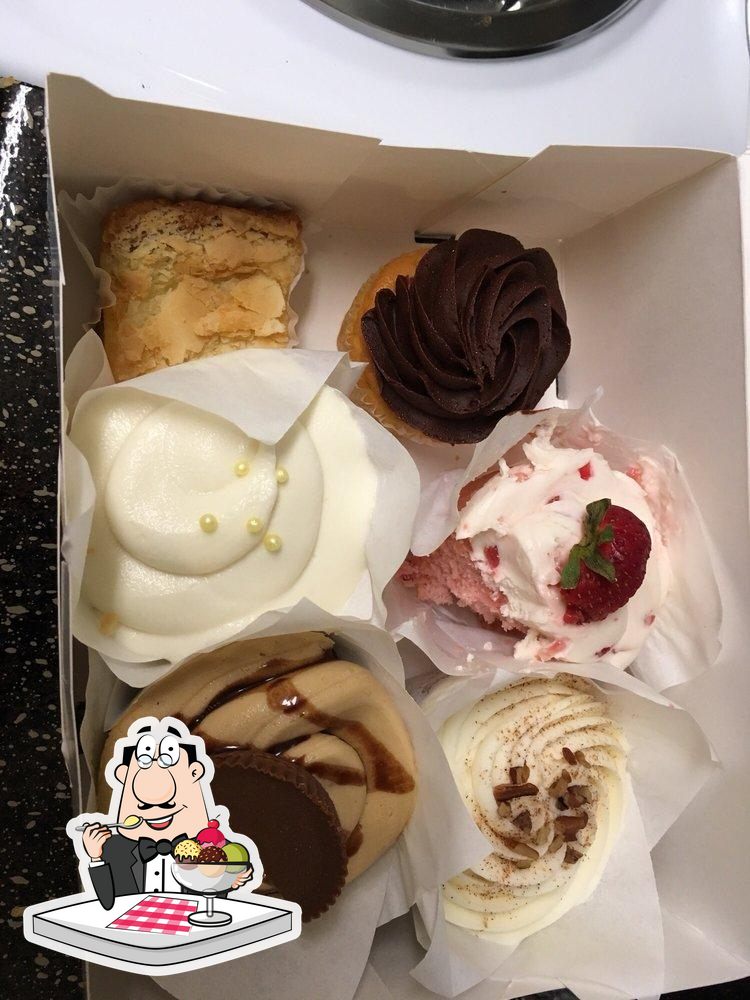 Cake Goddess LLC, 14241 Airline Hwy Suite 108 in Baton Rouge