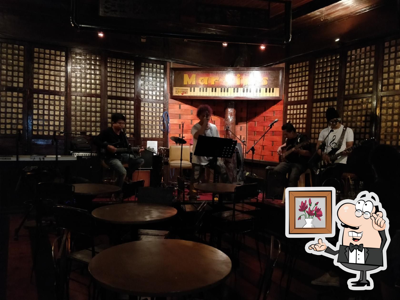 Martin's Music & Restobar, Tagbilaran City Restaurant reviews