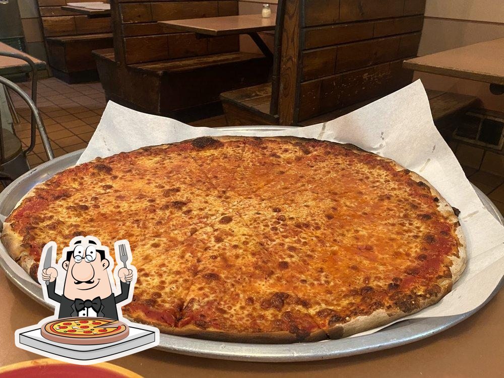 Roseland Apizza in Derby Restaurant menu and reviews