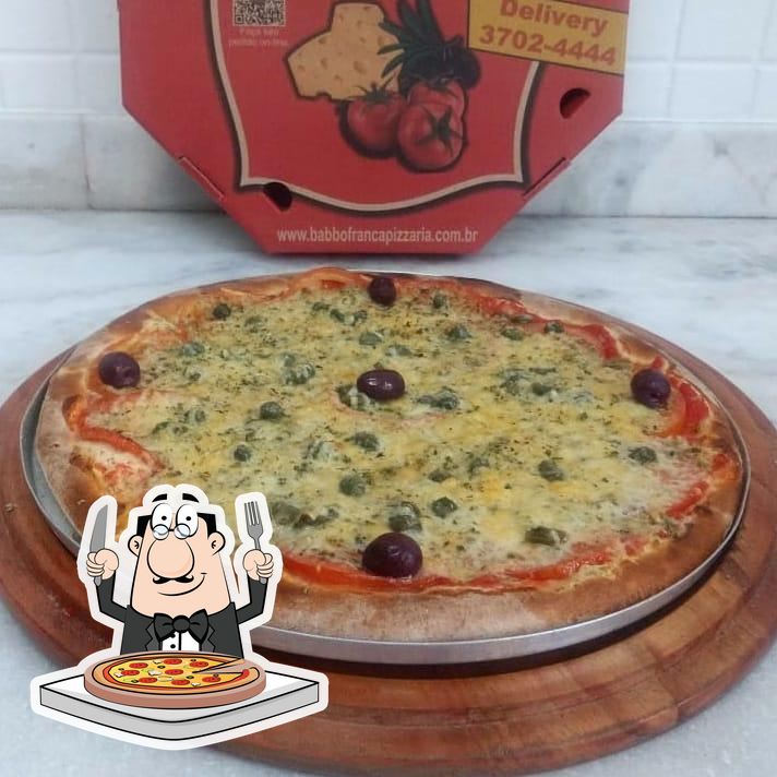 Olha que delícia de PIZZA saindo do forno direto para a casa de nosso  cliente.🍕 🙋‍♀️ ⠀ 👉 Pizzaria Delivery ☎️ 3702-4444 ⠀ #pizza #babbofranca  #babbofr…