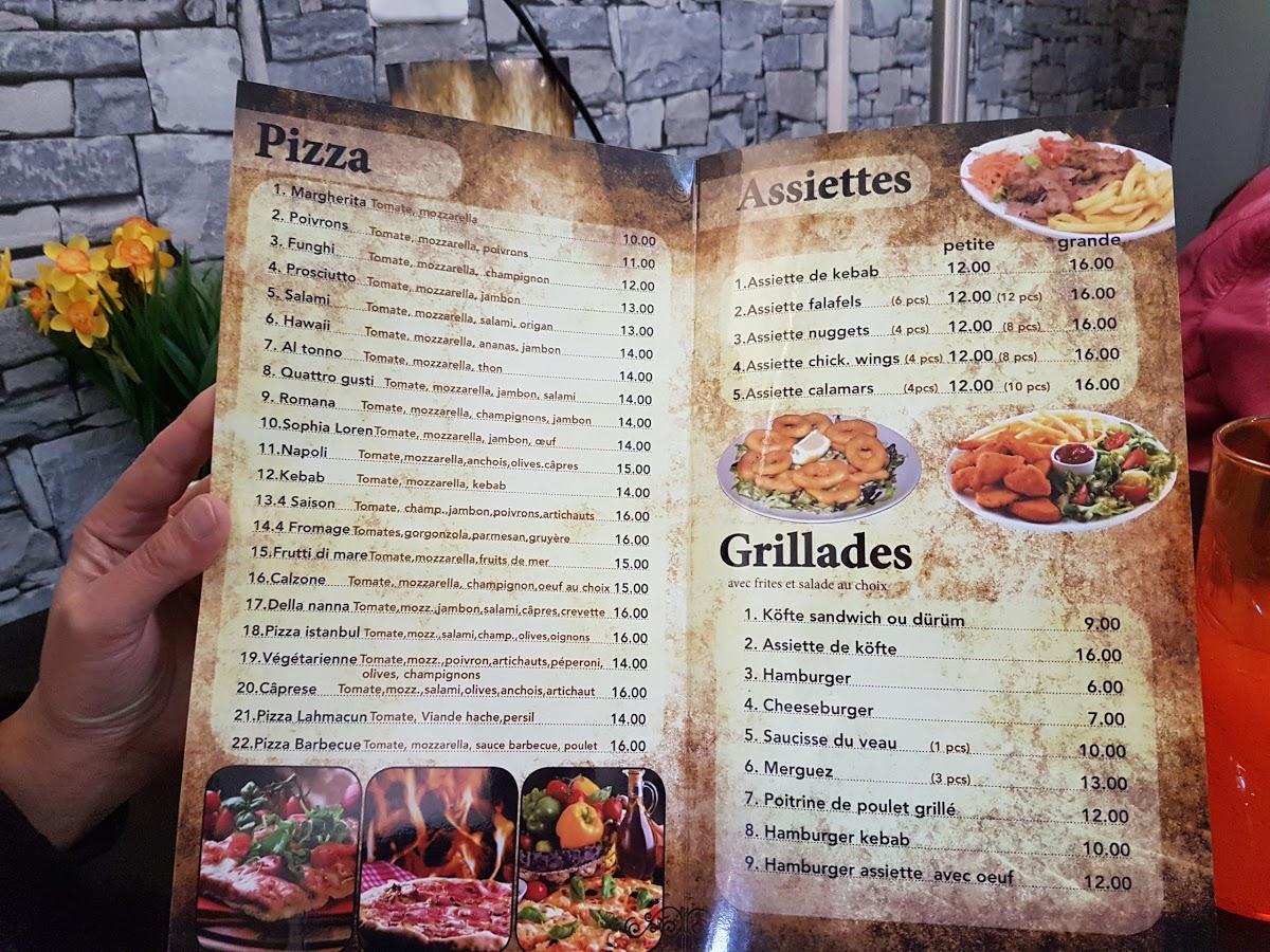 Menu au Istanbul Döner Kebab, La ChauxdeFonds
