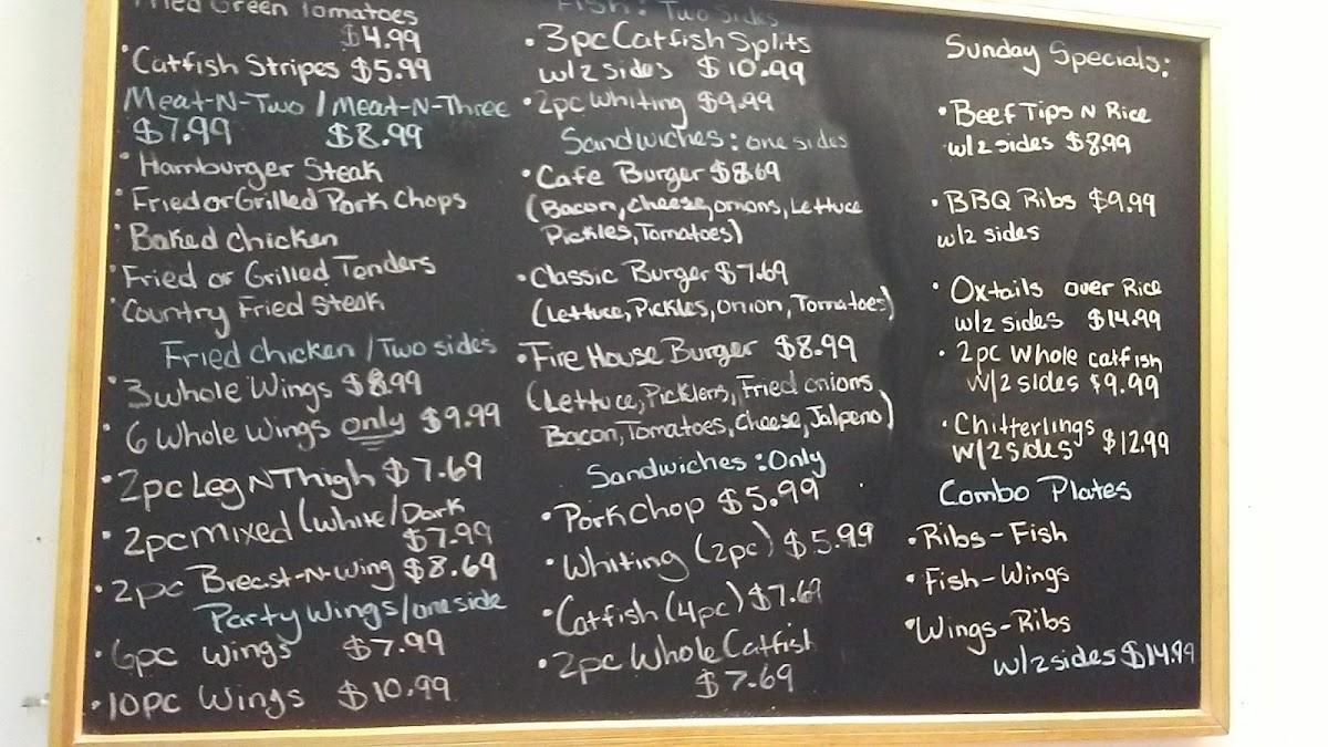 Menu at Mae's Southern Cafe, Northport, US43 5