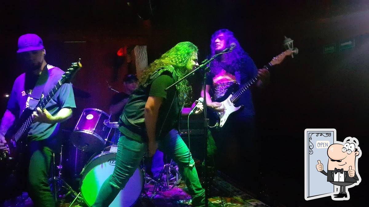 Hospício – 09-01-2016 – São Paulo (Fofinho Rock Bar) – Portal Metal  Revolution