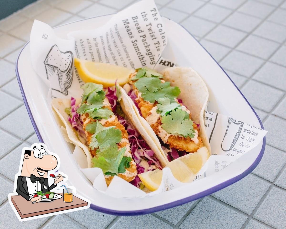 Tankk Fish & Chips Como in Como Restaurant menu and reviews