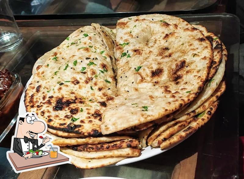 Cabane Bambou, Kannur, V965+FWV Restaurant reviews