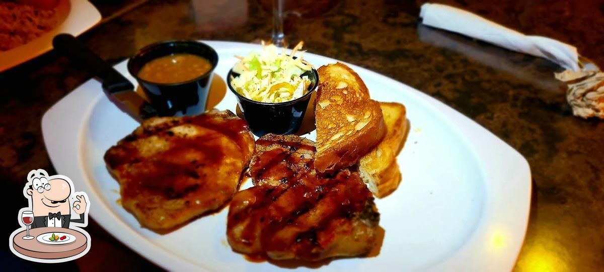 Foxy's Cafe in Treasure Island Restaurant menu and reviews