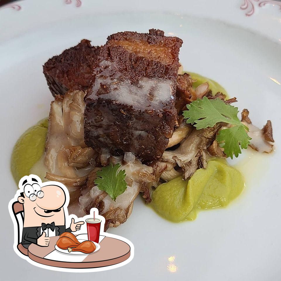 Wren in Suttons Bay Restaurant menu and reviews