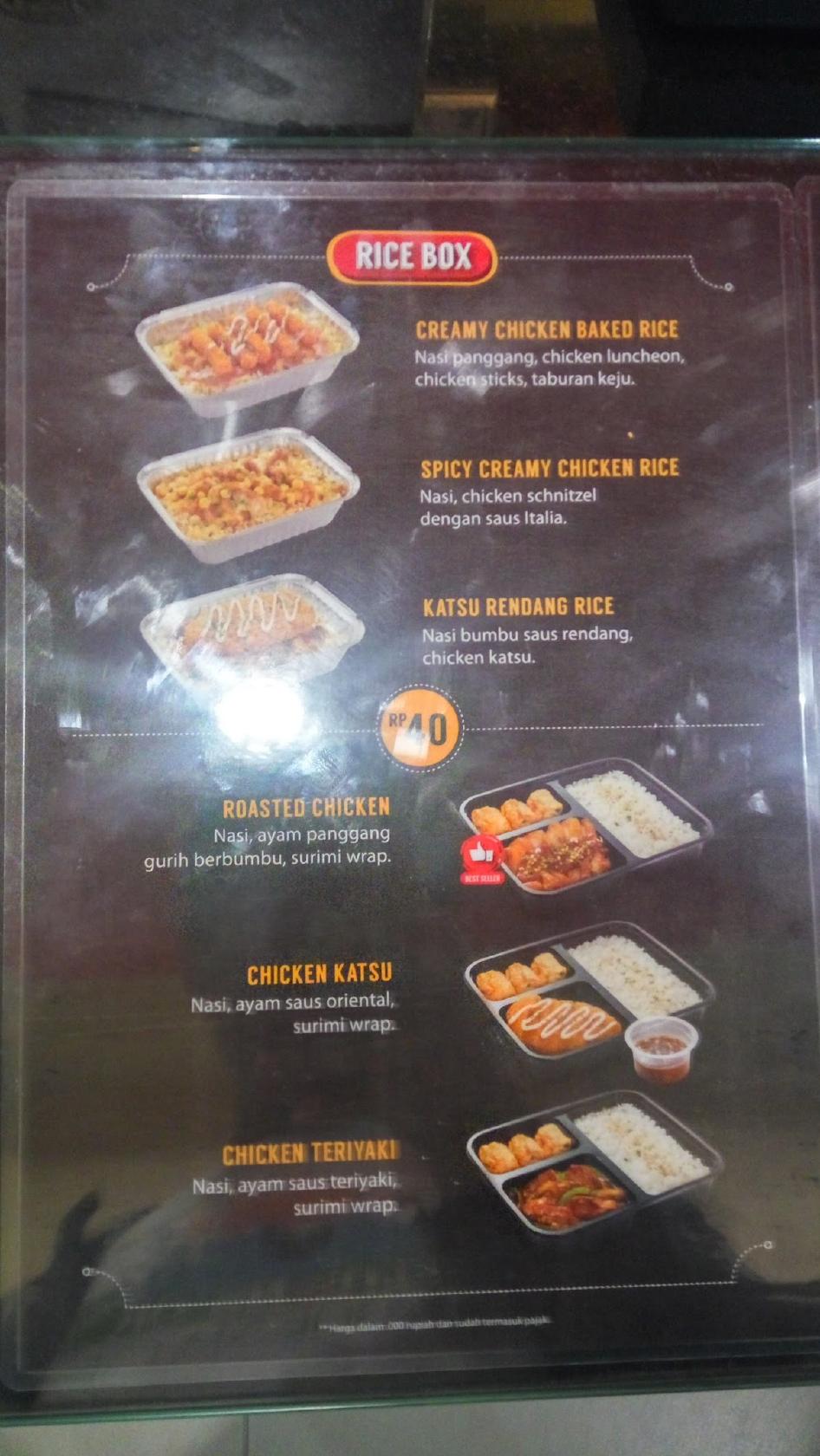 Menu at Pizza Hut Delivery PHD Indonesia pizzeria, Jakarta, Gedung