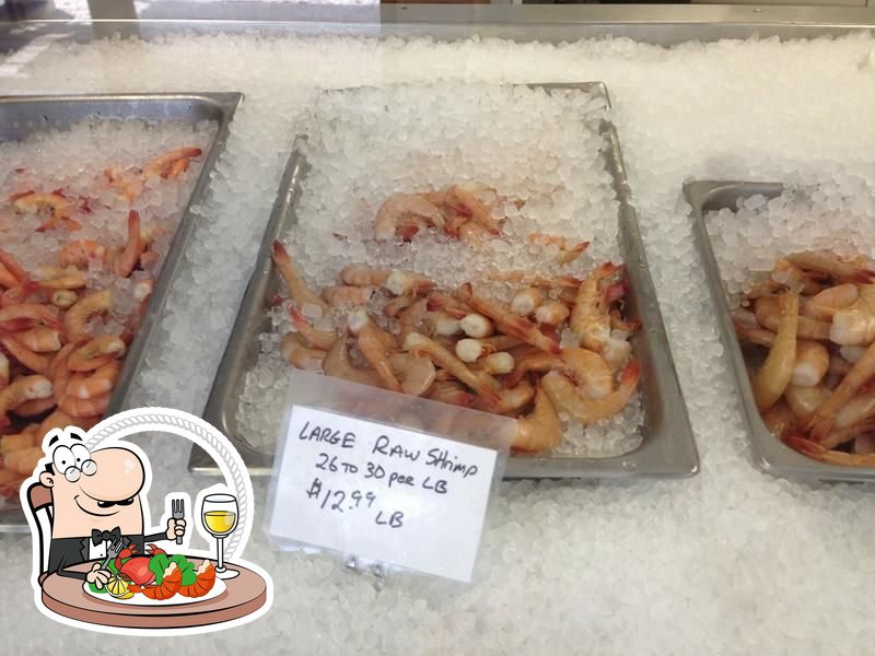 Blue Claw in Surf City Restaurant menu and reviews