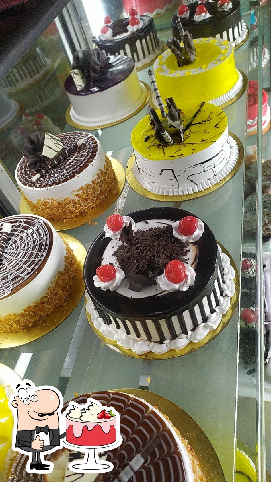 Cakes Review From Patna's Best Bakery Shop | Online Cake Bhejo. Com | By  Maverick Foodie - YouTube