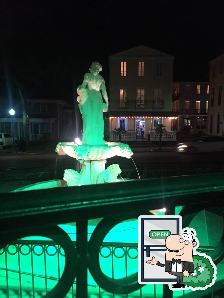 Fountain Bar in Starkville Restaurant reviews