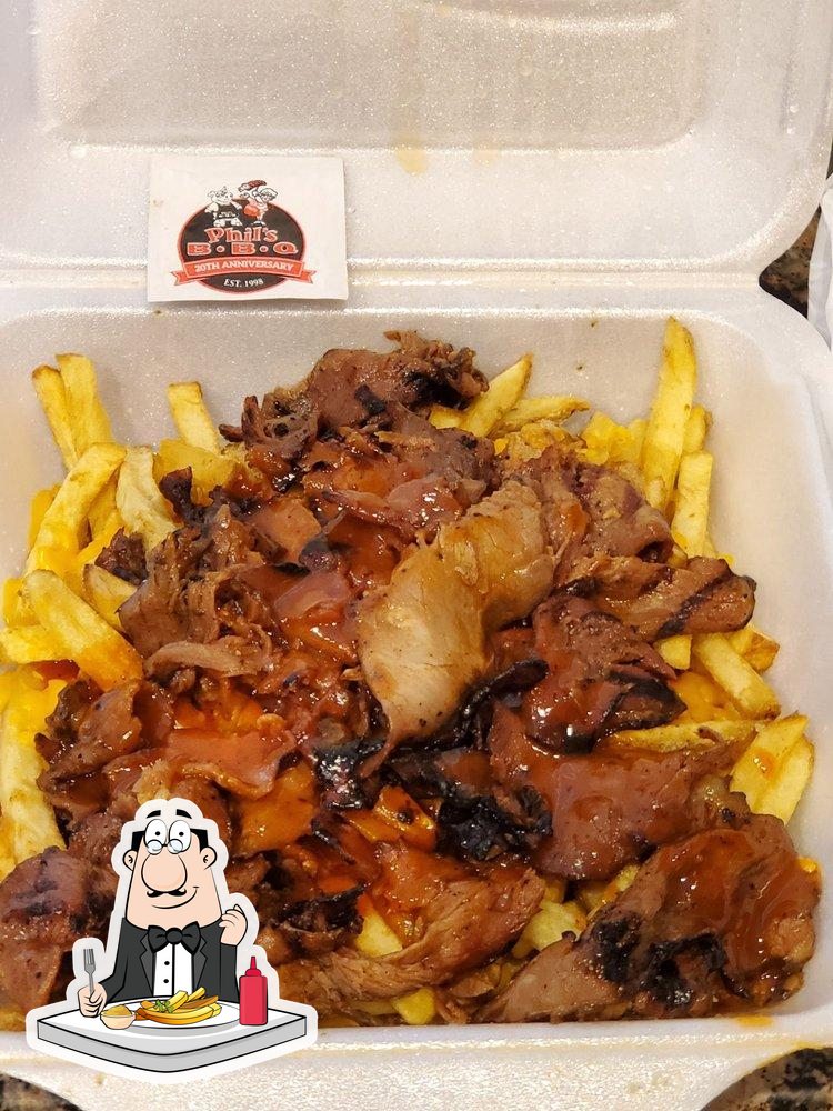 Phil's BBQ, 40830 Winchester Rd in Temecula Restaurant menu and reviews