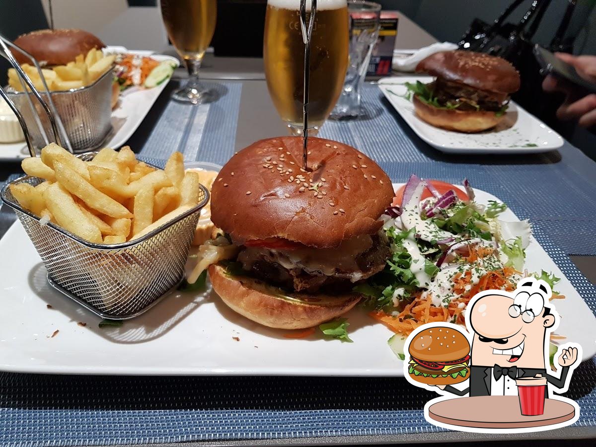 Le Bouzouki de chez Basil, HamsurHeureNalinnes Critiques de restaurant