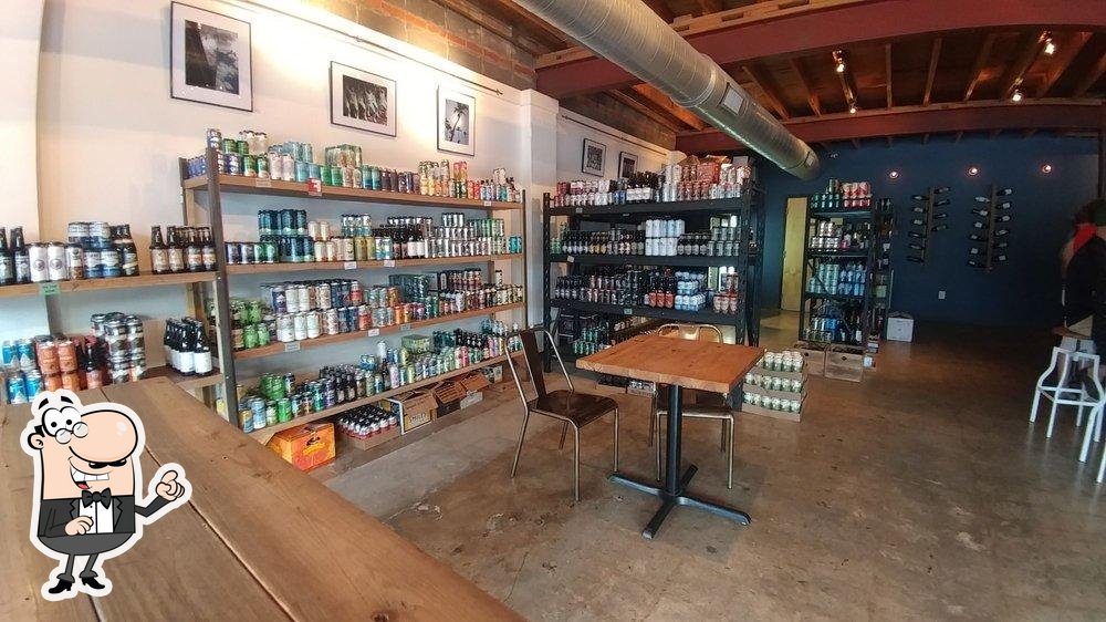 Pharmacy Bottle + Beverage in Cary Restaurant reviews