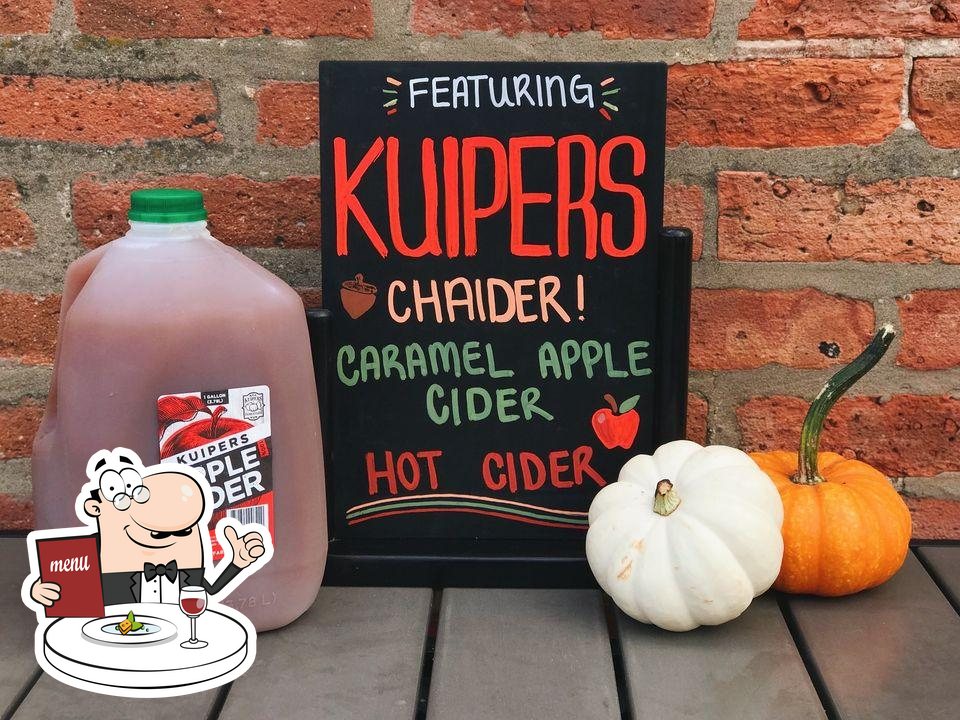 The Corner Grind in Elburn Restaurant menu and reviews