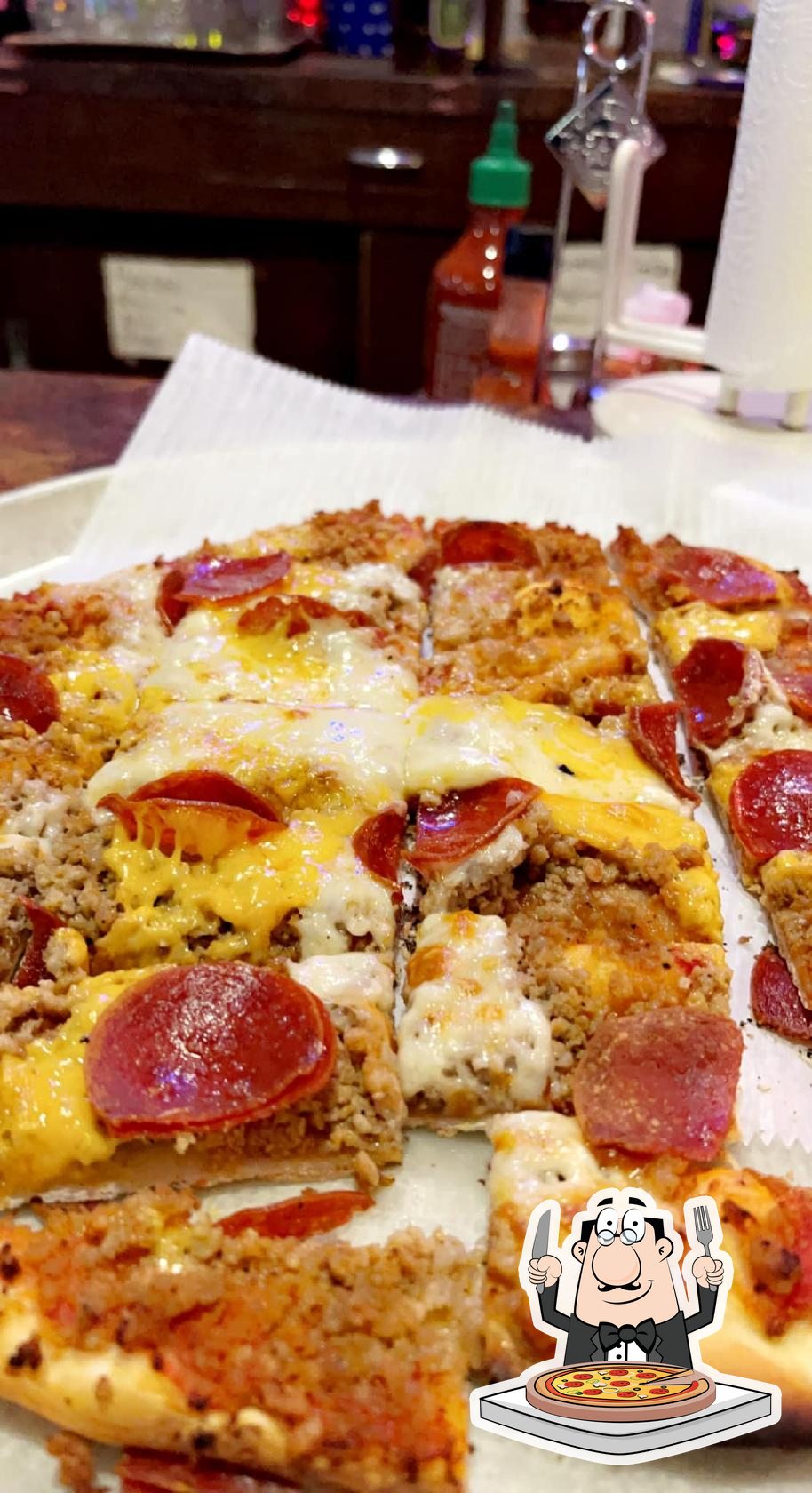Larry's Driftwood Pizza, 661 S Main St in Creve Coeur Restaurant reviews