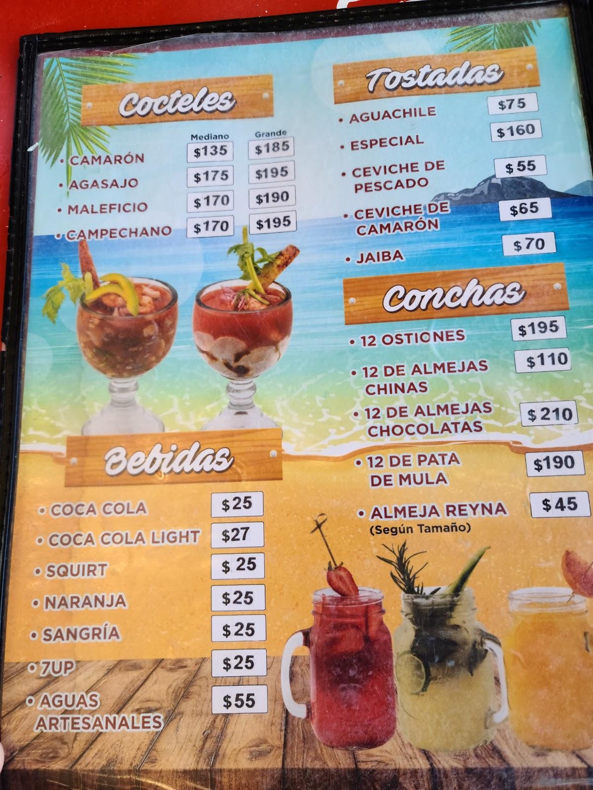 Menu at La Playa Mariscos restaurant, Hermosillo, Yucatán 2834