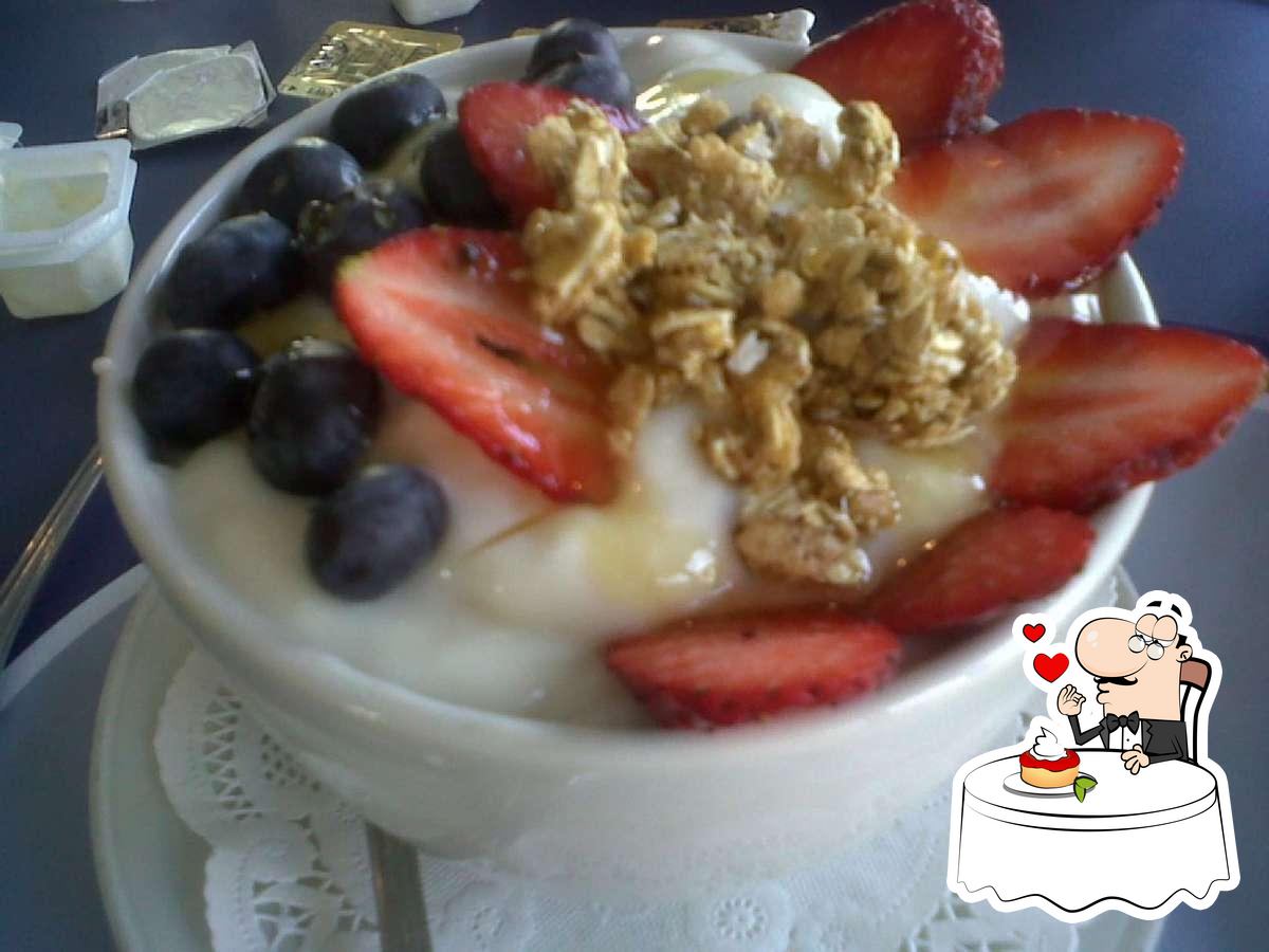 Blue Peach Cafe in Manasquan Restaurant menu and reviews