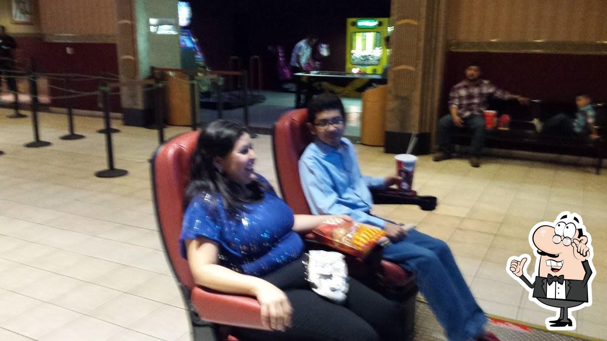 Cinemark Sunrise Mall and XD in Brownsville Restaurant reviews