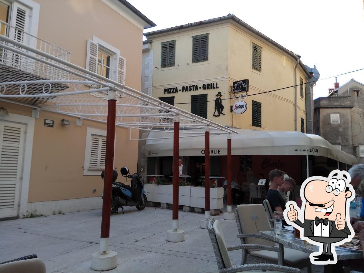 Pizzeria Charlie