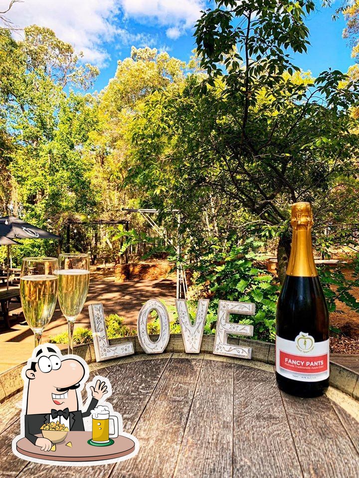 Naked Apple Cider House in Karragullen Restaurant menu and reviews