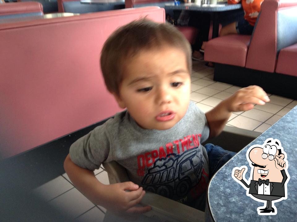 BILLY J Restaurant in Fontana Restaurant reviews