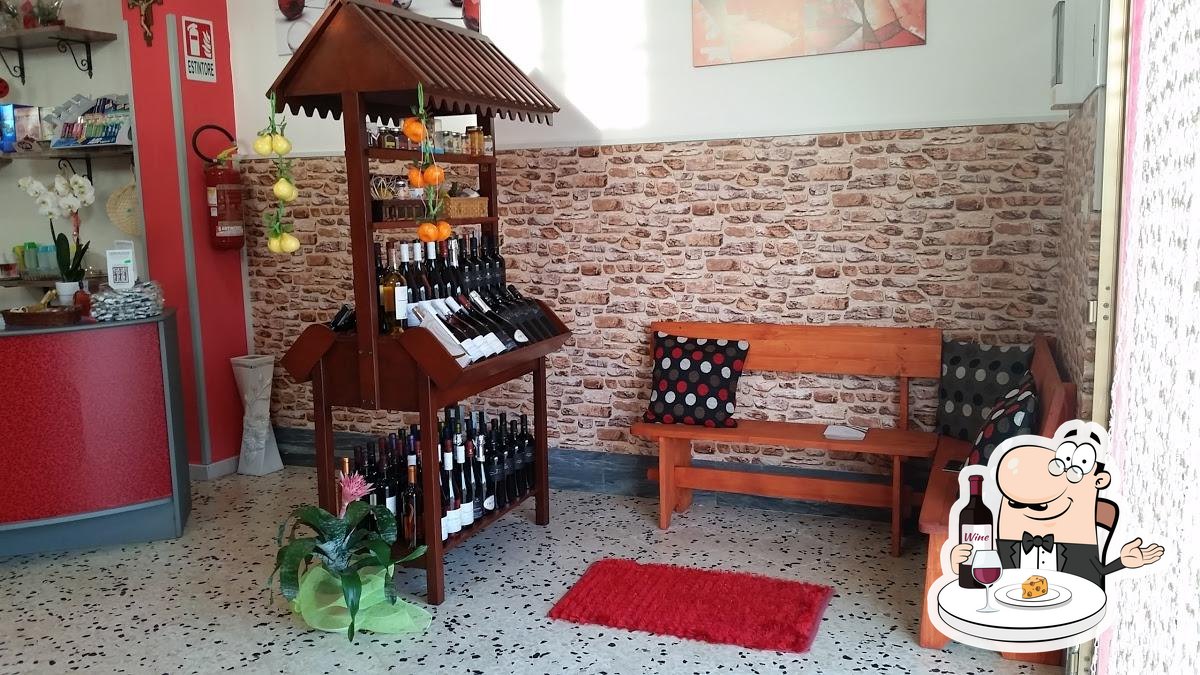Gli Antichi Sapori Triscina pub & bar, Triscina
