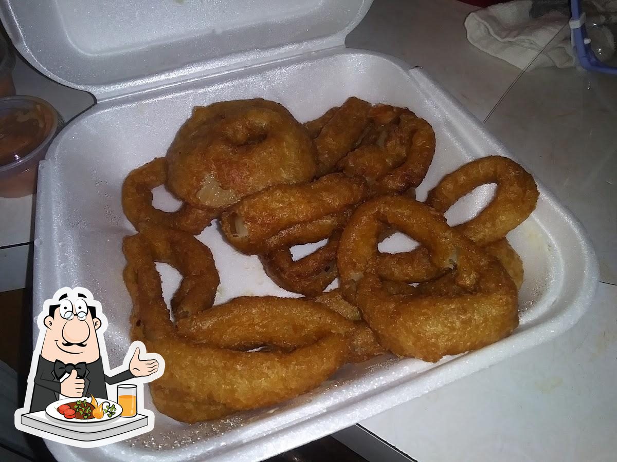 Papa Ray's in Connell Restaurant menu and reviews
