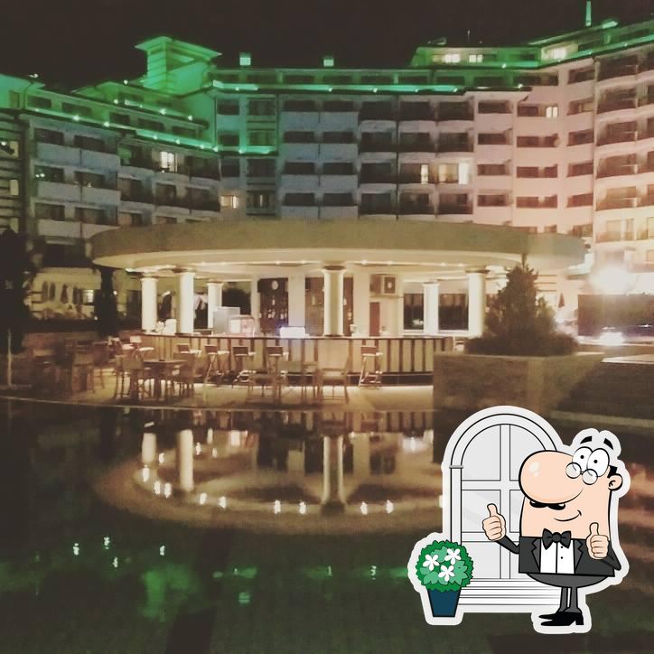 Emerald Sky Bar, Ravda Restaurant reviews